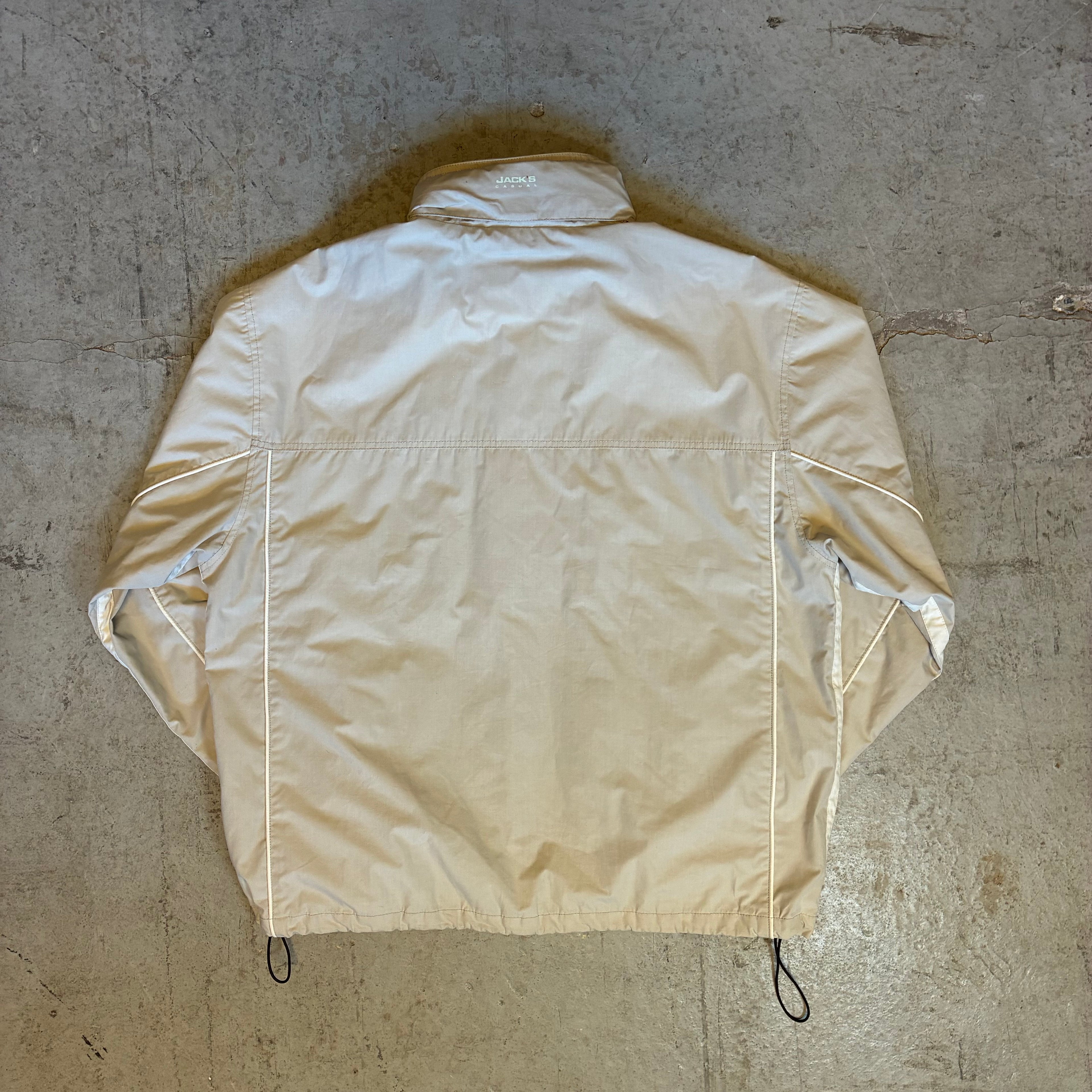 Beige Jack's