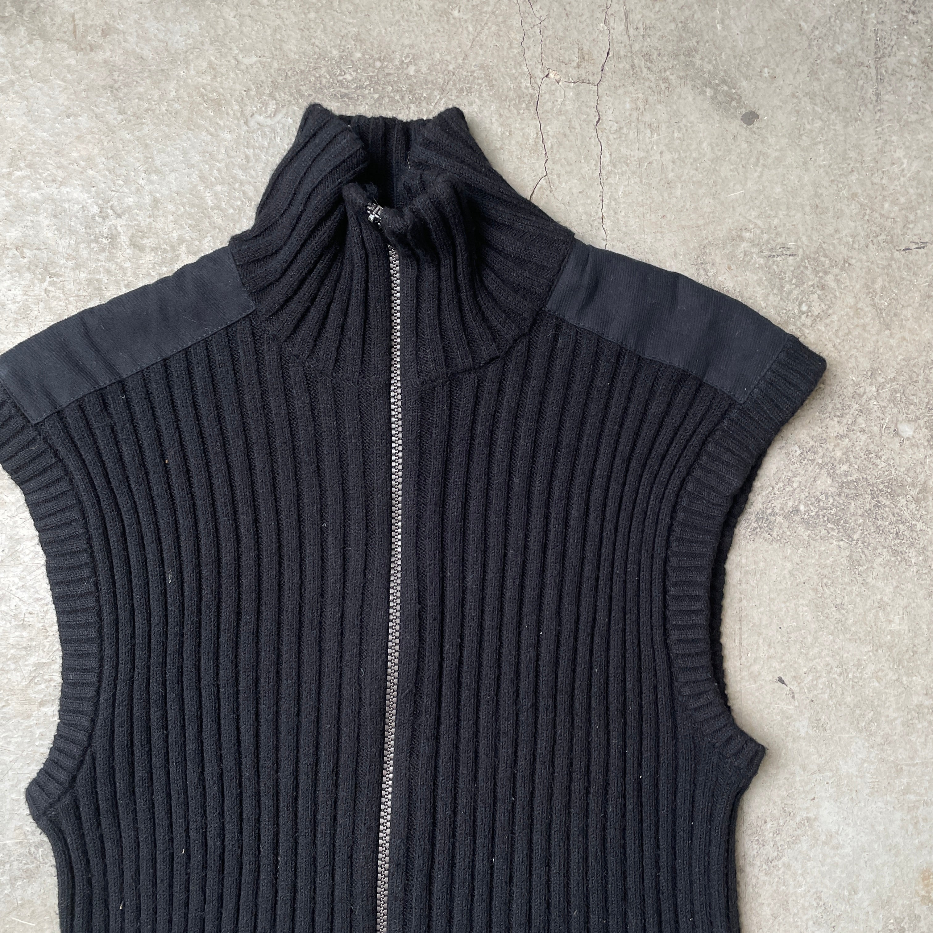 Ribvest