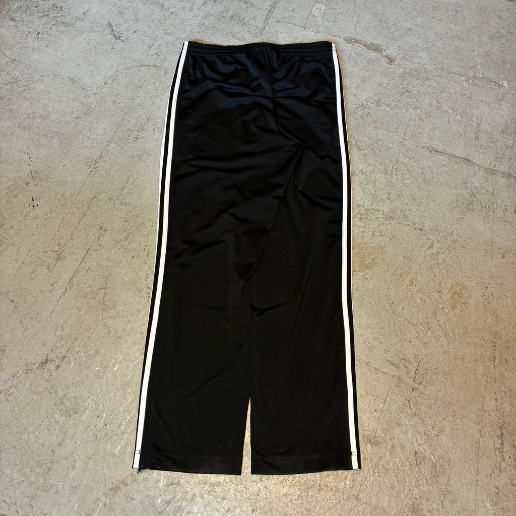 Trackpants